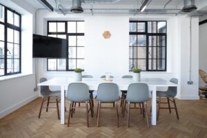 it事務に必要な資格は何ですか？
