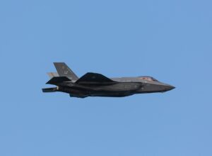 35歳未経験からインフラエンジニアへの転職は本当に可能？